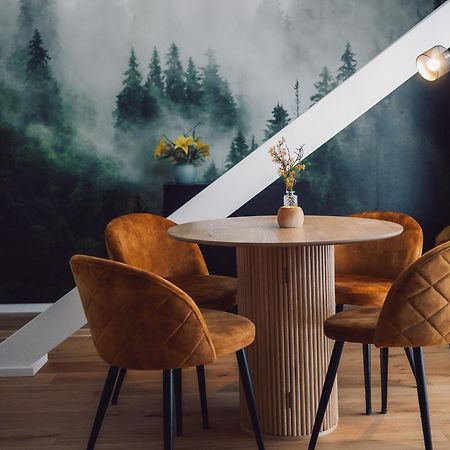 Suite 13 Im Wald Mit Balkon آمبرغ المظهر الخارجي الصورة